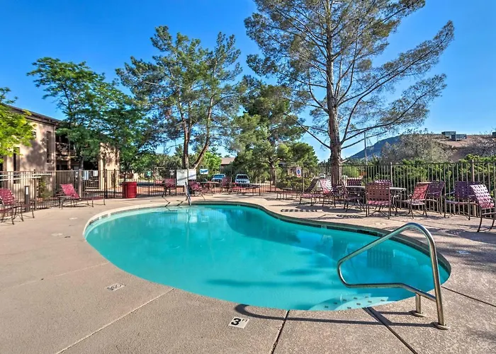Sunny Sedona Condo With Resort Pool And Grill Access!