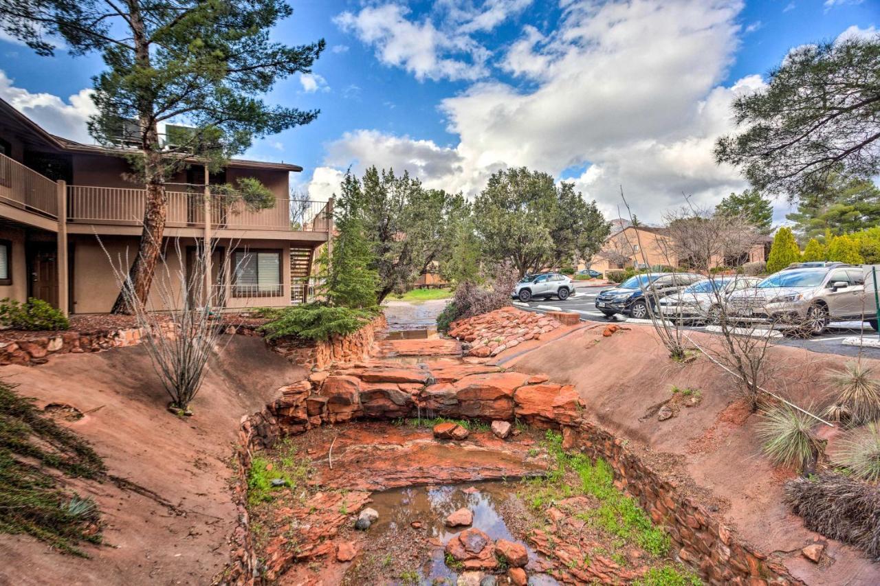 Sunny With Pool And Grill Access!